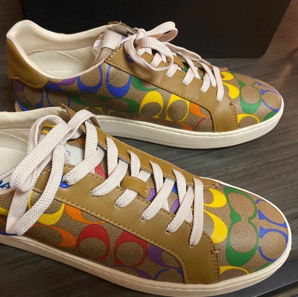 Coach Low Top Sneaker In Rainbow Signature Canvas
